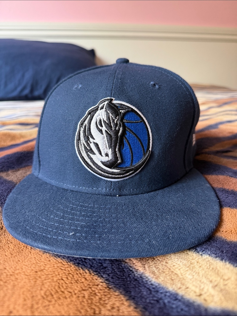New Era Dallas Mavericks Navy Blue Fitted Hat with Team Logo
